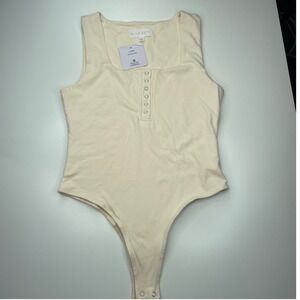 Wild Skye Womens Ivory Henley Bodysuit Square Neck Sleeveless 4K14088 Large NWT